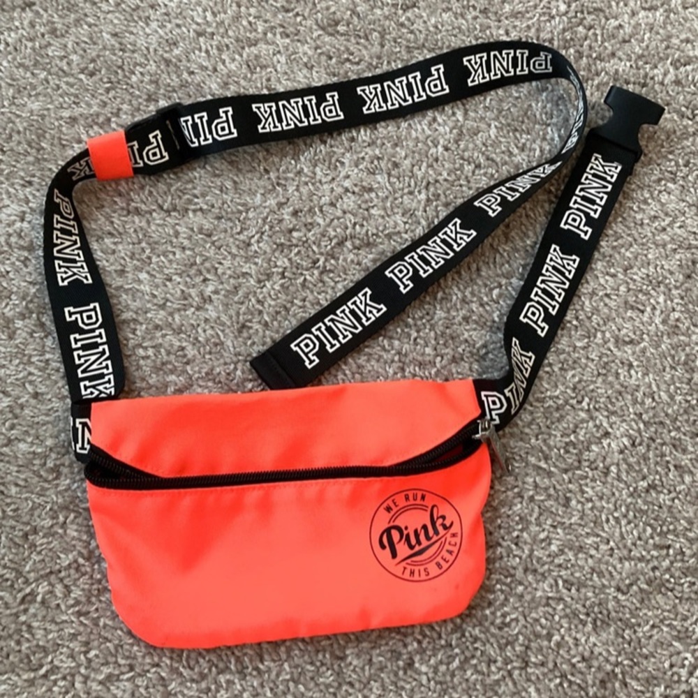 Victoria’s Secret PINK Fanny Pack